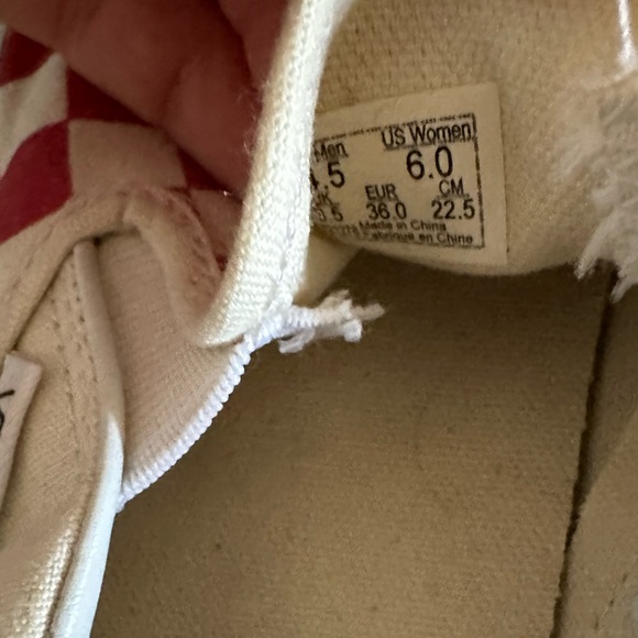 Checkered vans - Picture 3 of 3